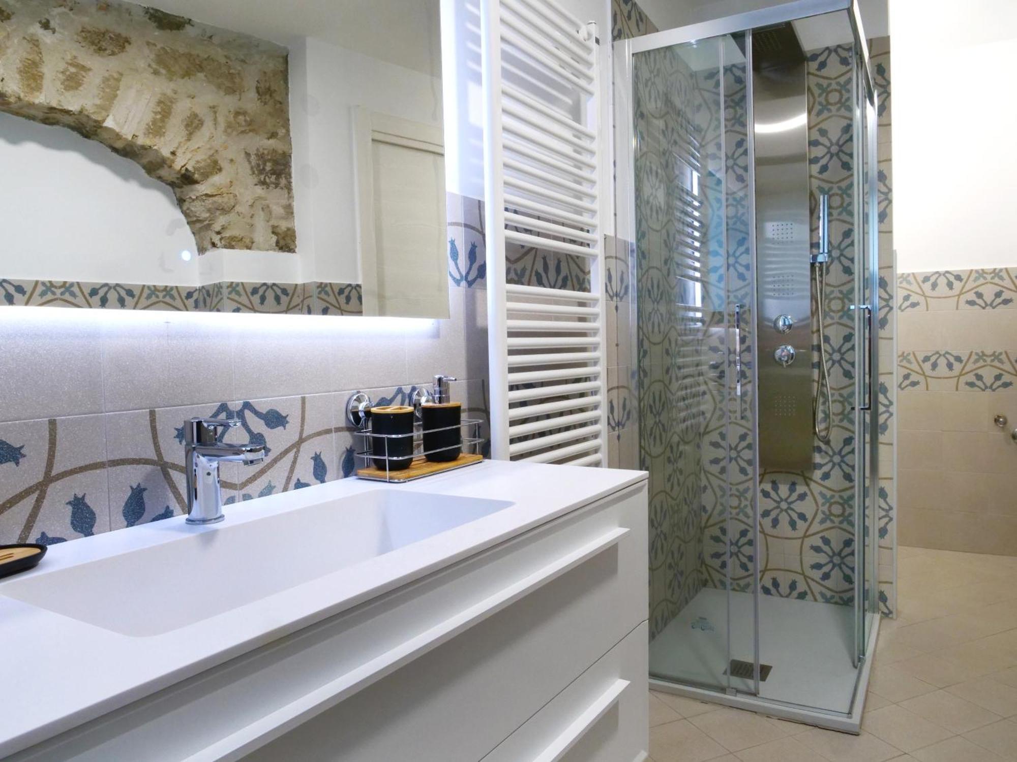 Porta Venosina Luxury House - Wifi E Netflix Gratis Apartment เมลฟิ ภายนอก รูปภาพ